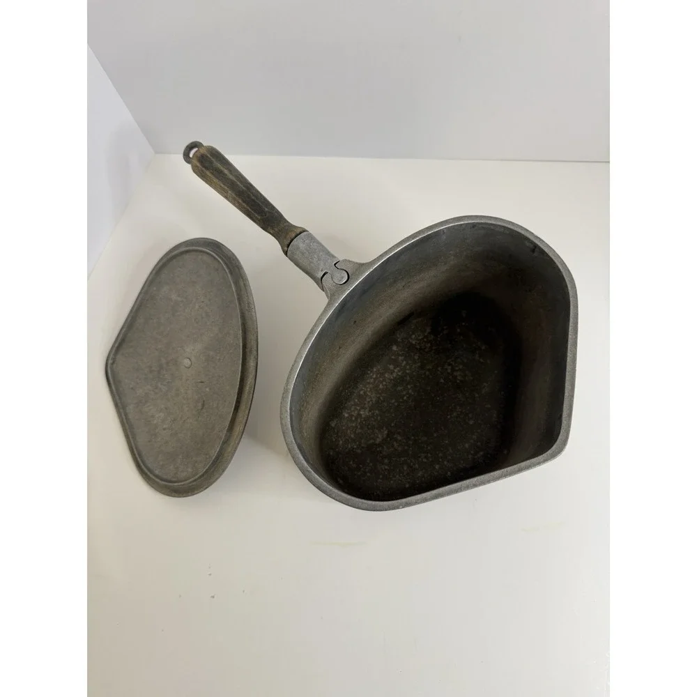 Vintage Super Maid Cookware Triangle Cast Aluminum Pot & Lid Wood Handle Lot